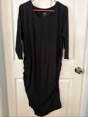 Maternity Black Quarter Sleeve Midi Dress